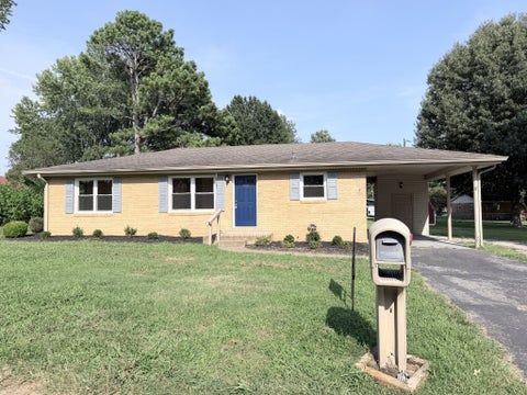 Photo of 908 Mill View Ct, Hopkinsville, KY 42240 (MLS # 3512972)