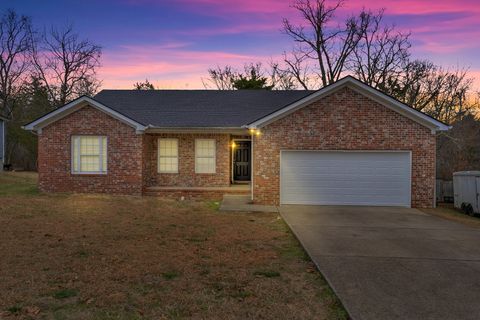 630 Big Hurricane Dr La Vergne TN 37086