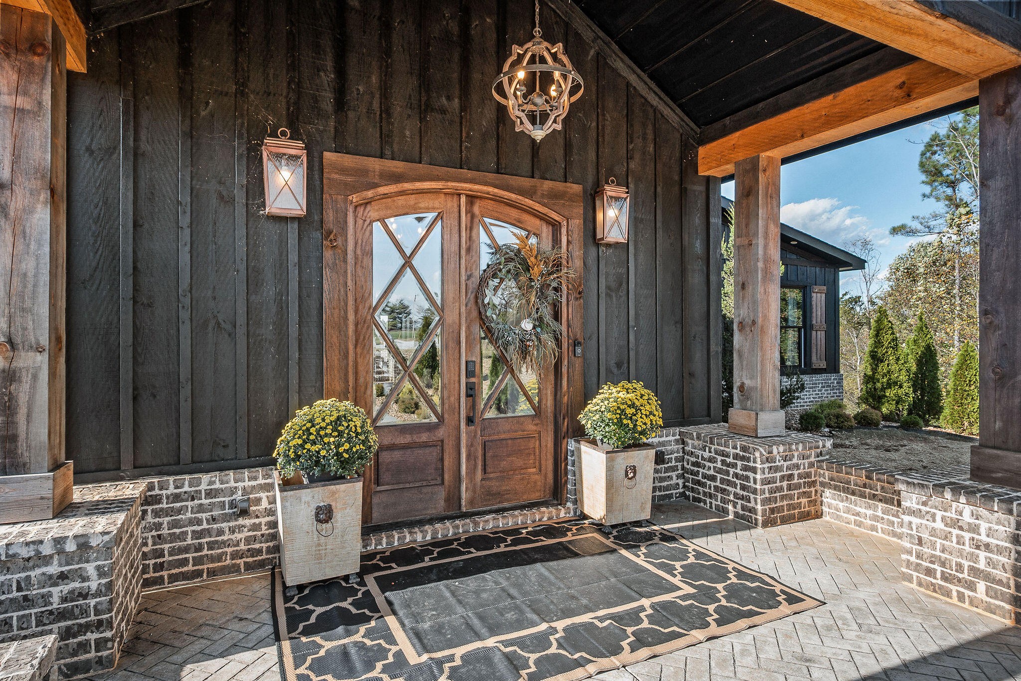 1656 Dibrell Lucky Road