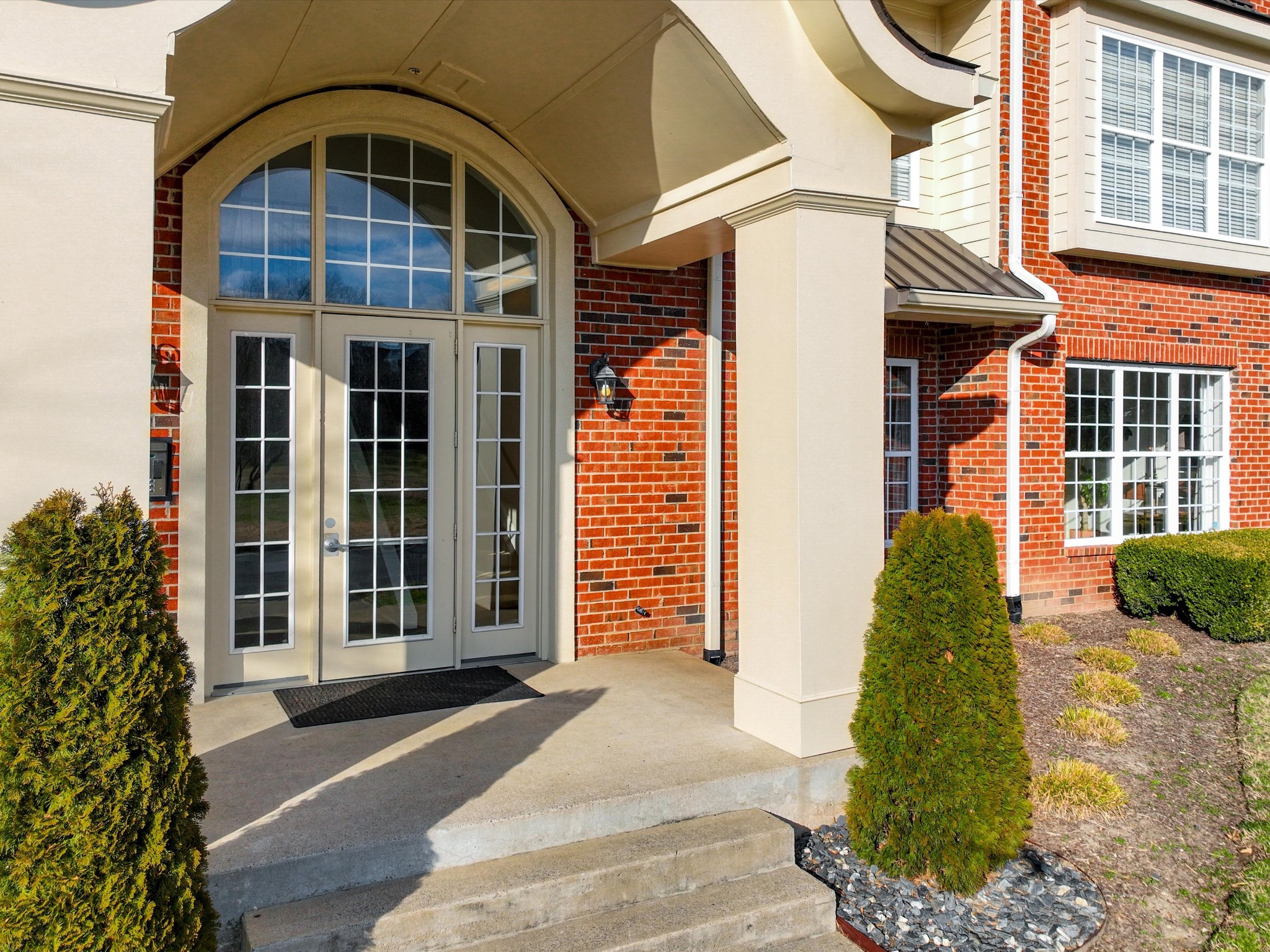 3201 Aspen Grove Dr G1