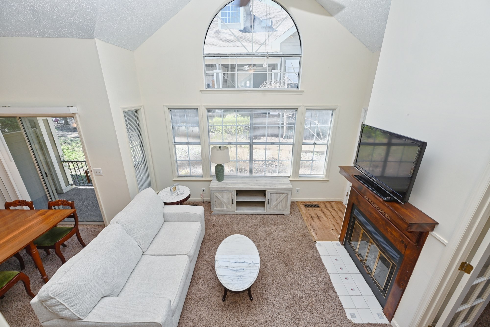 129 Cherry Hill Dr 18D