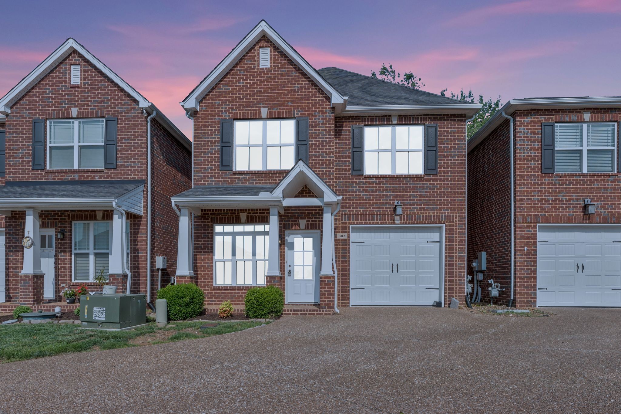 702 Indian Ridge Cir