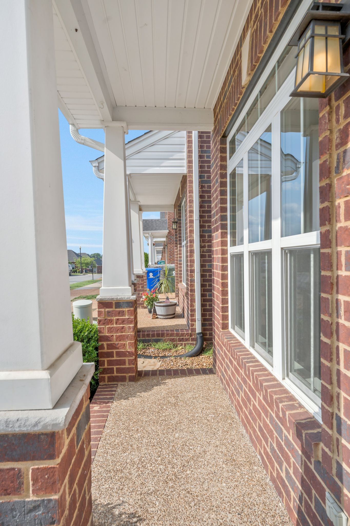 702 Indian Ridge Cir