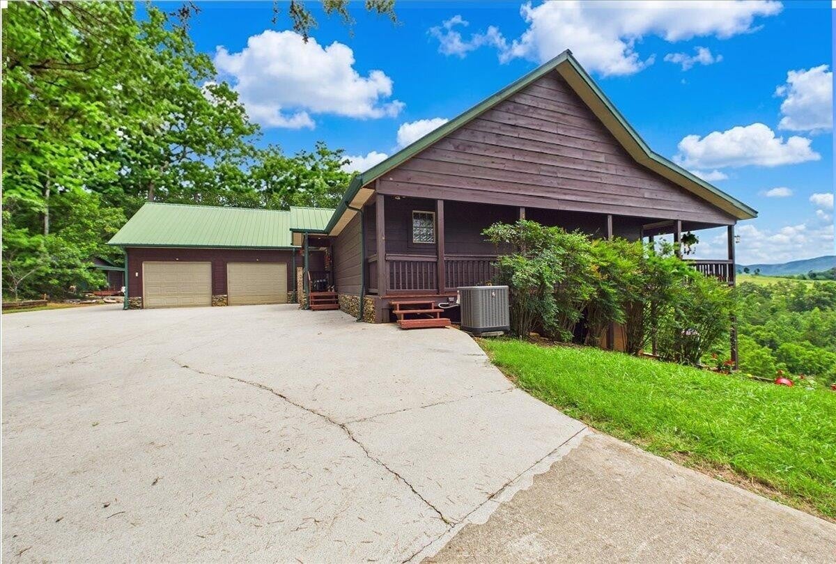 810 Belltown Road