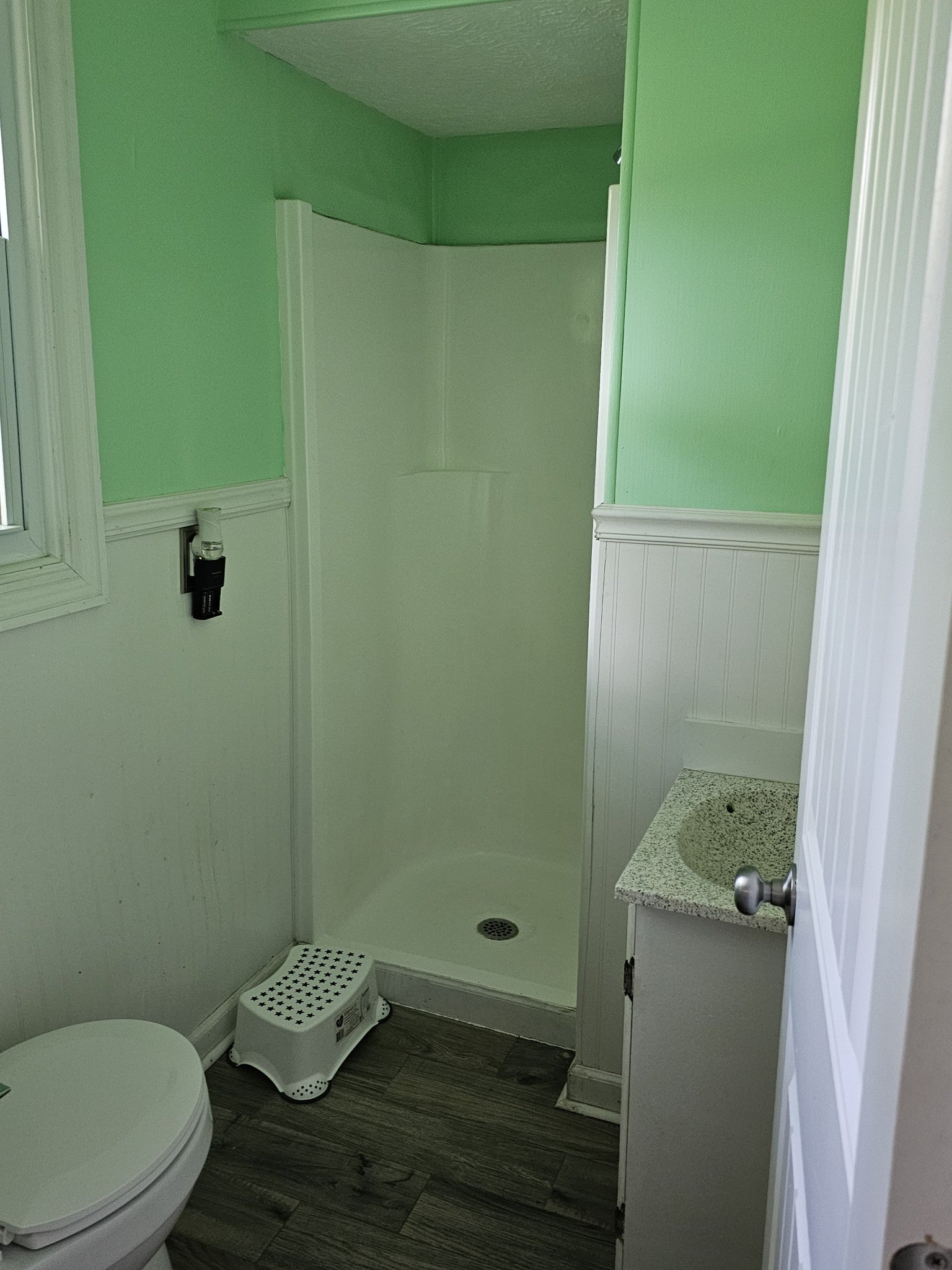 1215 Parkview Ter