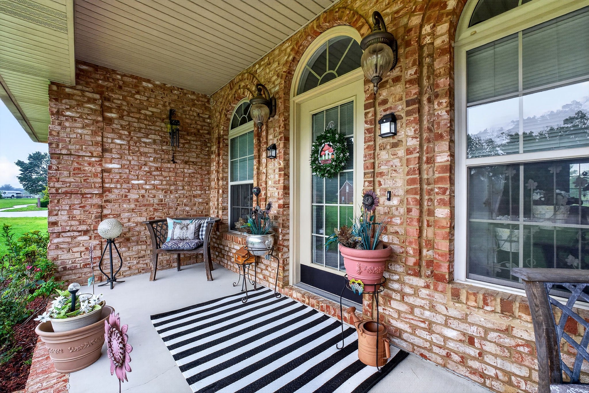 271 Hearthstone Dr