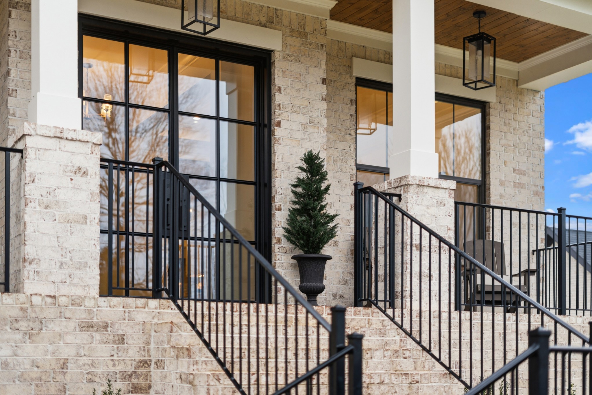 4664 Majestic Meadows Dr