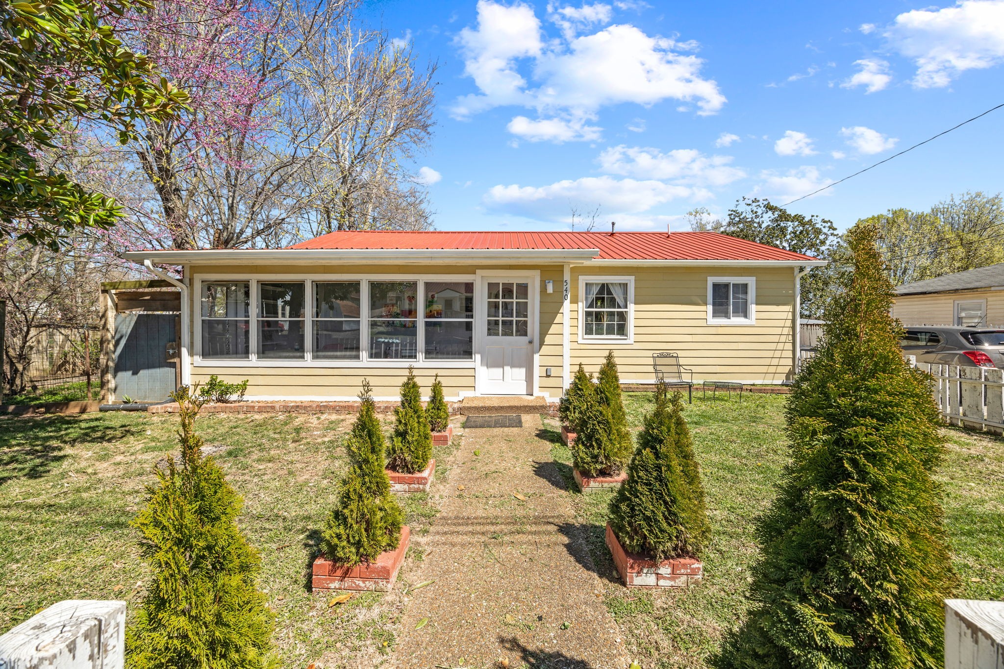 Listing image 1
