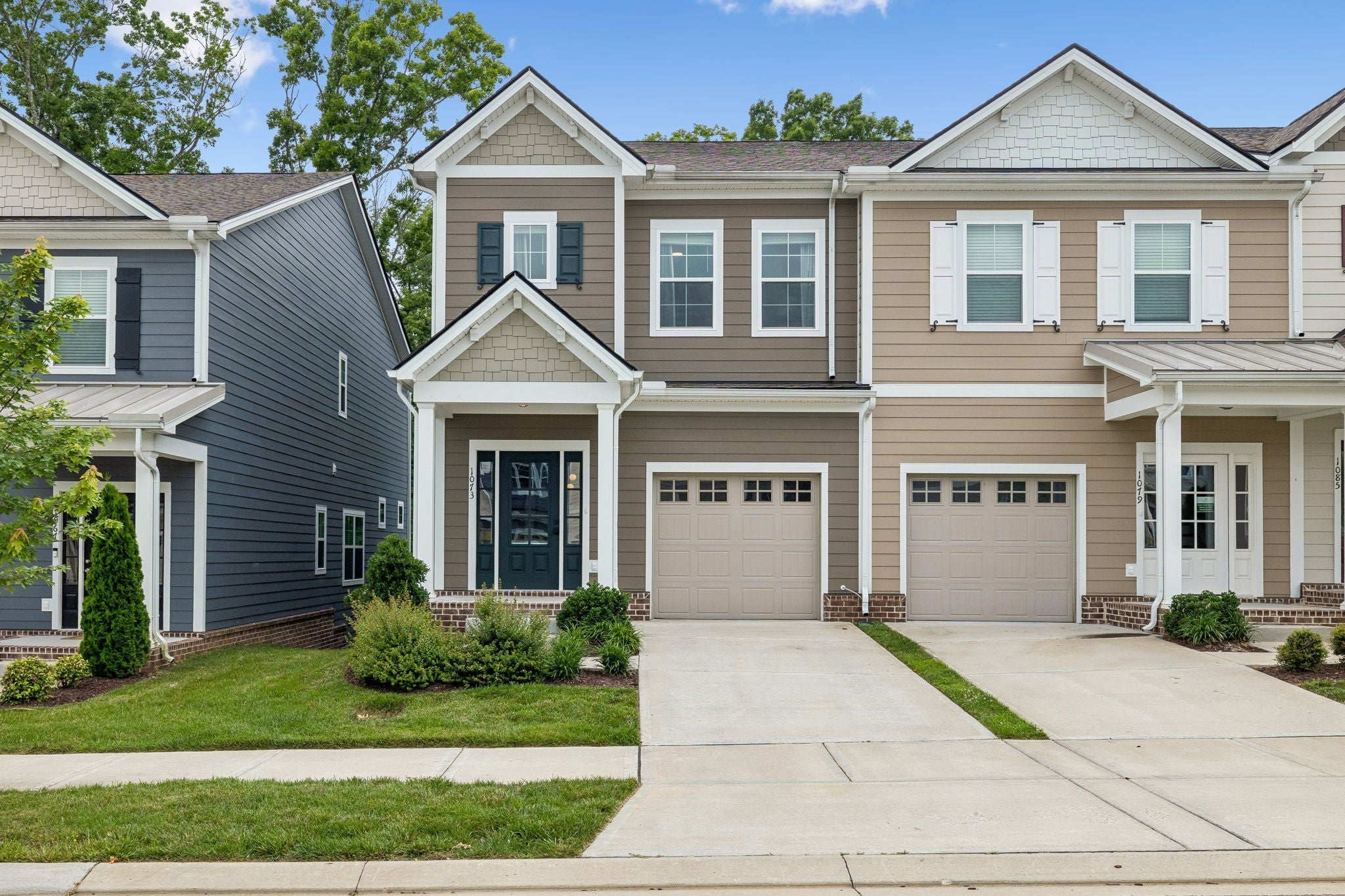 1073 Sweetleaf Dr