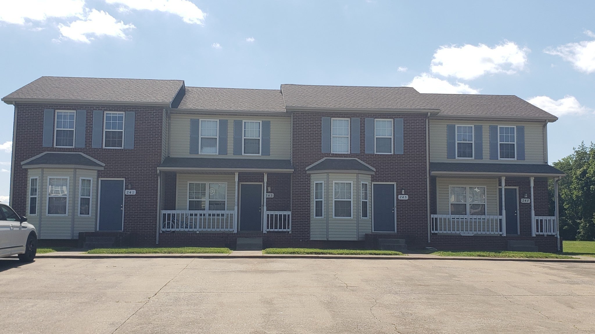 241 Tree Line Dr