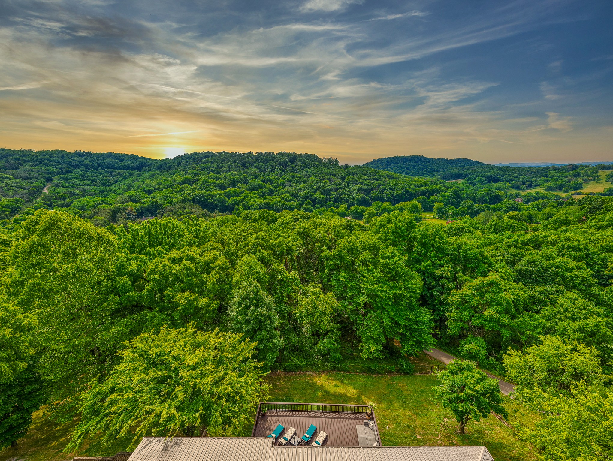 1755 Warren Hollow Rd