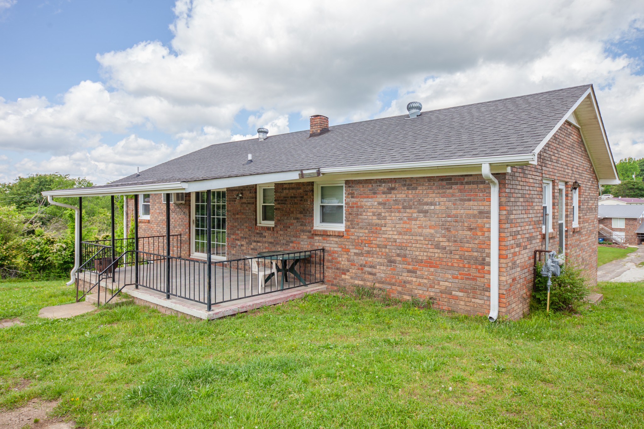 1272 Old Highway 64 E