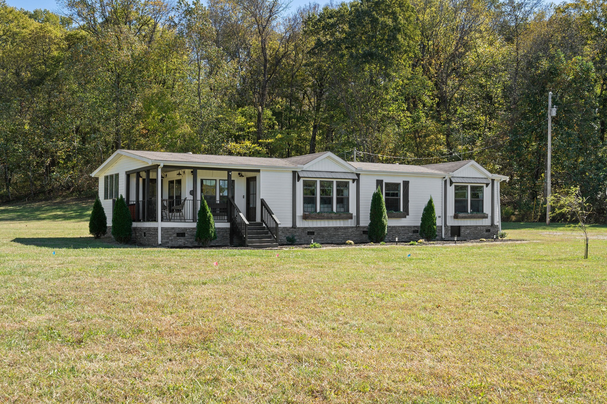 1833 Preacher Holt Rd