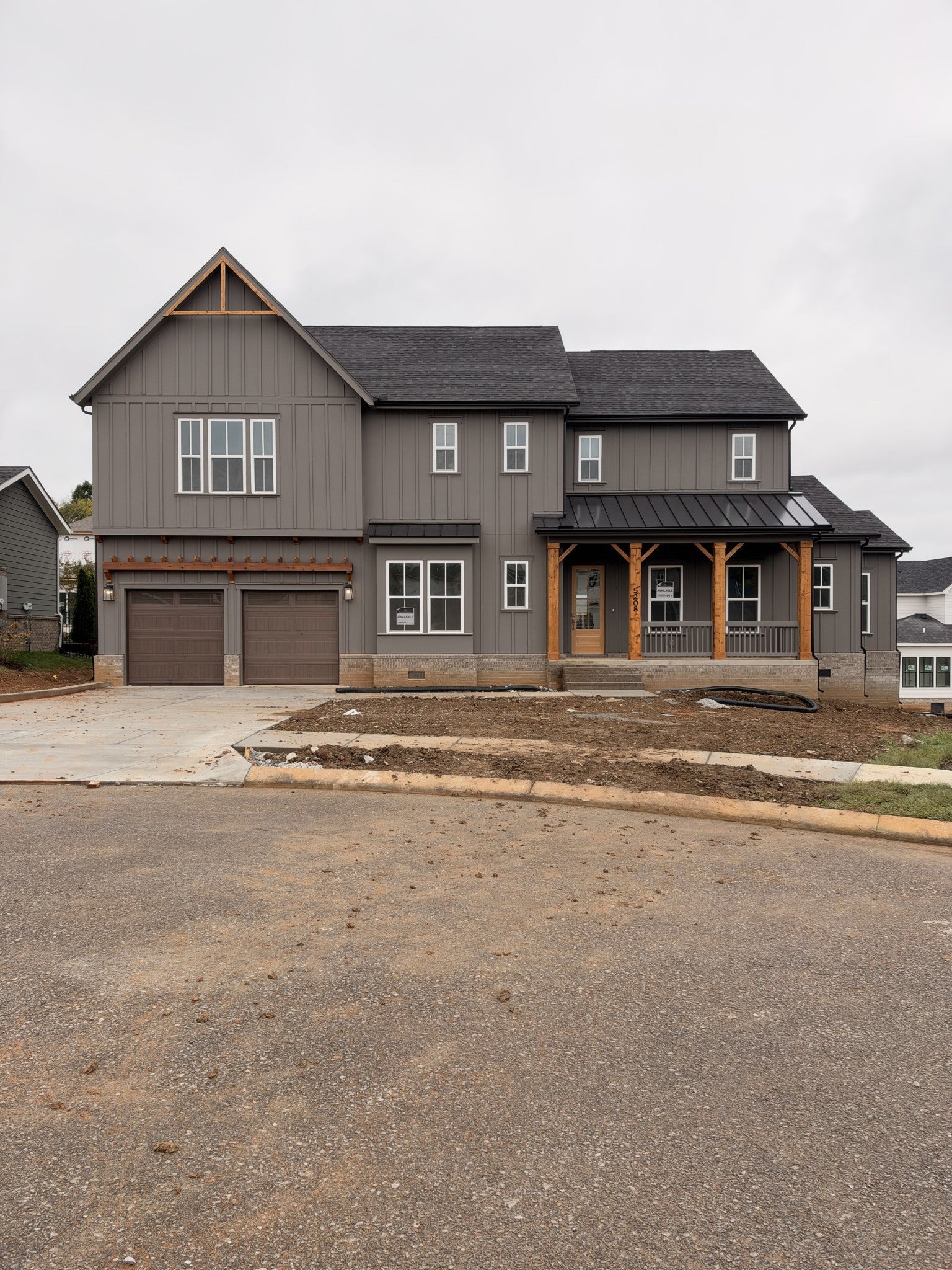 6-bed listing at 5208 Fairhaven Cir Thompsons Station, Thompsons-Station