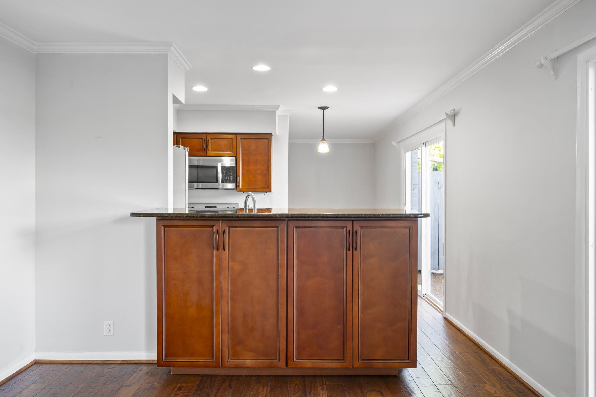 1900 Richard Jones Rd X2