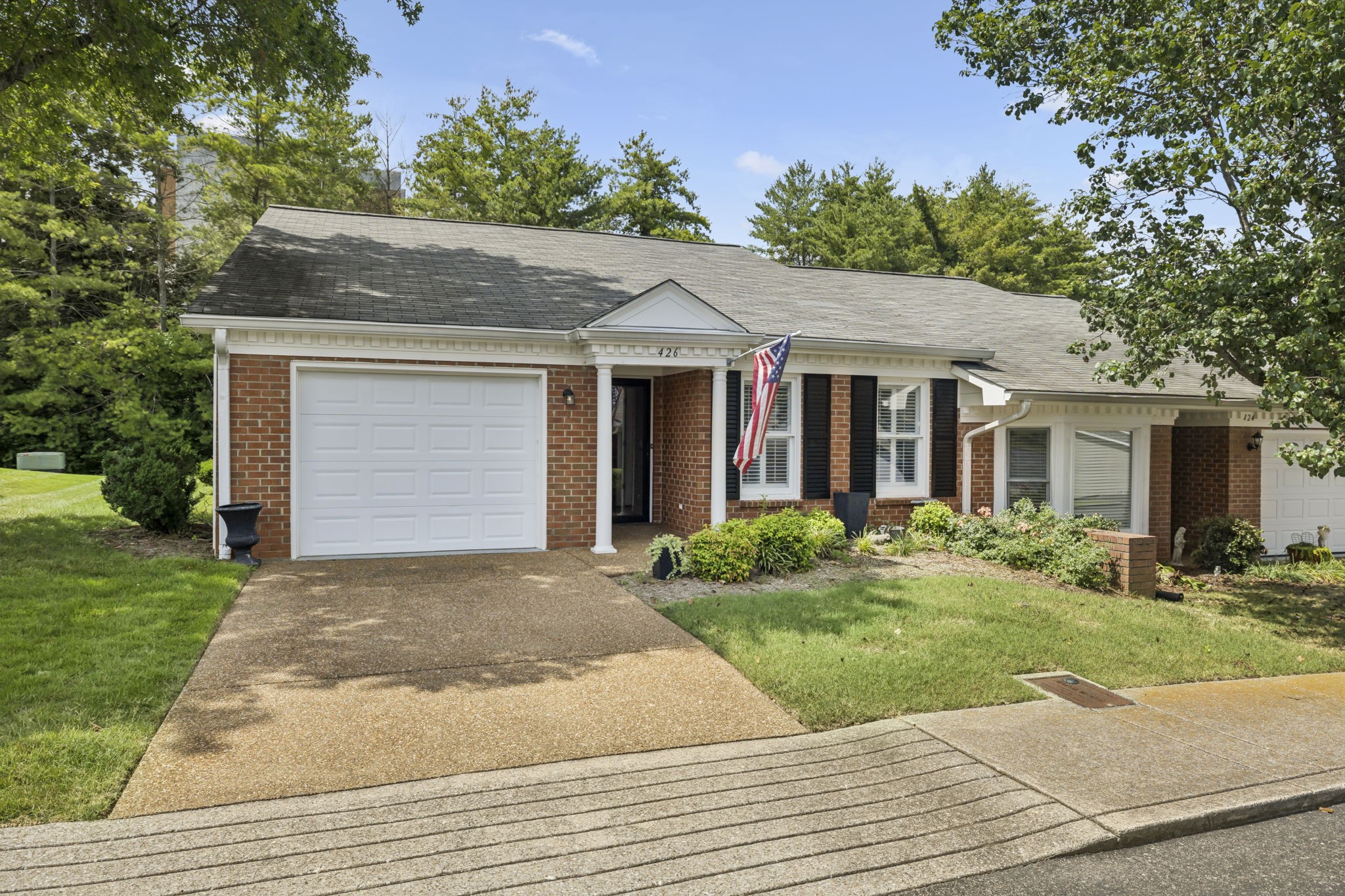 426 Siena Dr