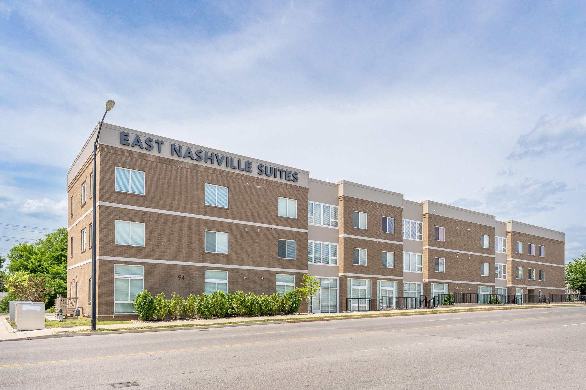 941 Main St 205