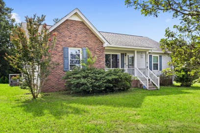 514 W Market St Portland TN 37148