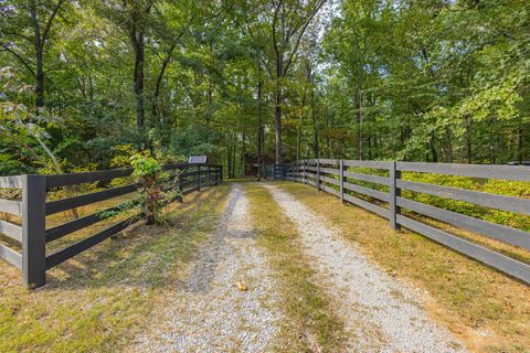 Photo of 120 Evans Dr, Tullahoma, TN 37388 (MLS # 3181622)