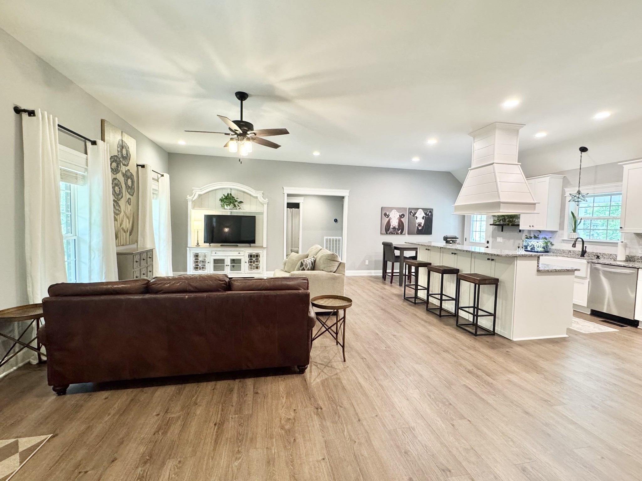 395 Harrison Rd