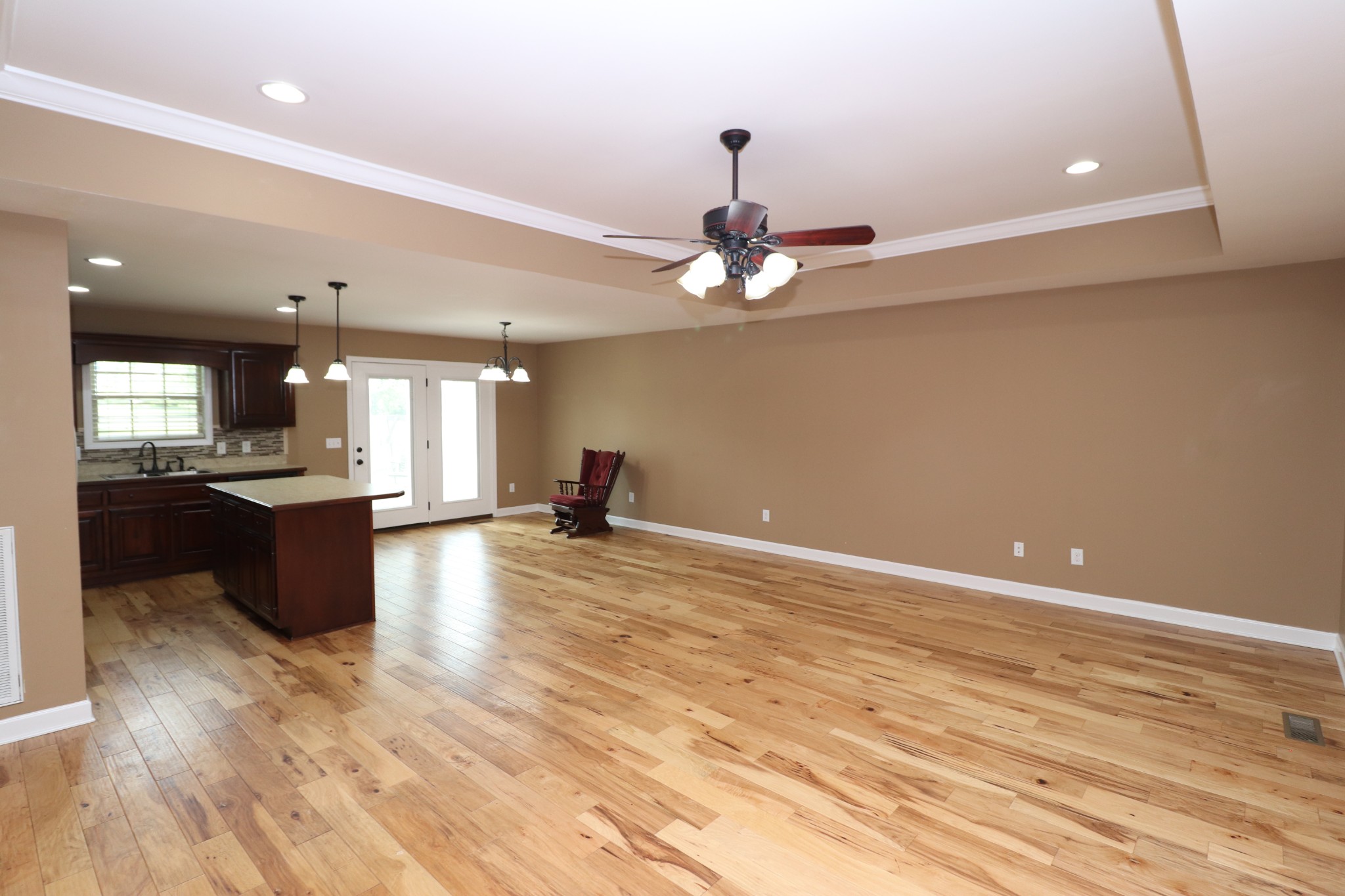130 Lytle Dr