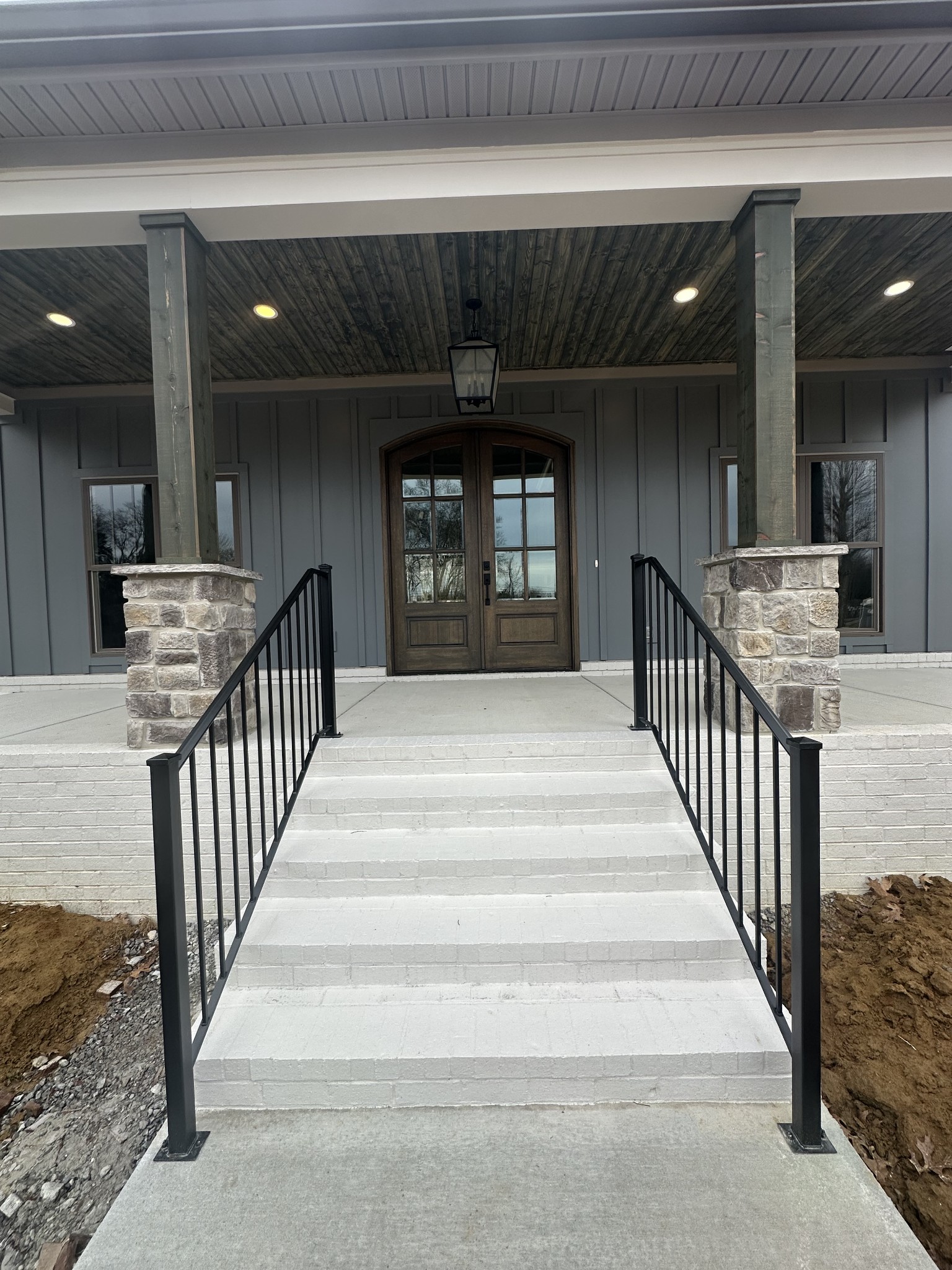 5024 Halls Hill Pike