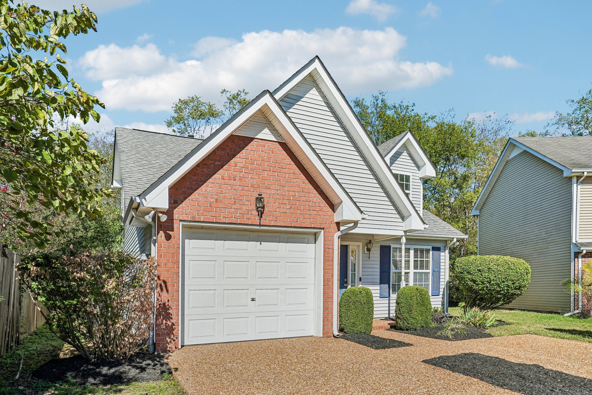 103 Andrew Ct
