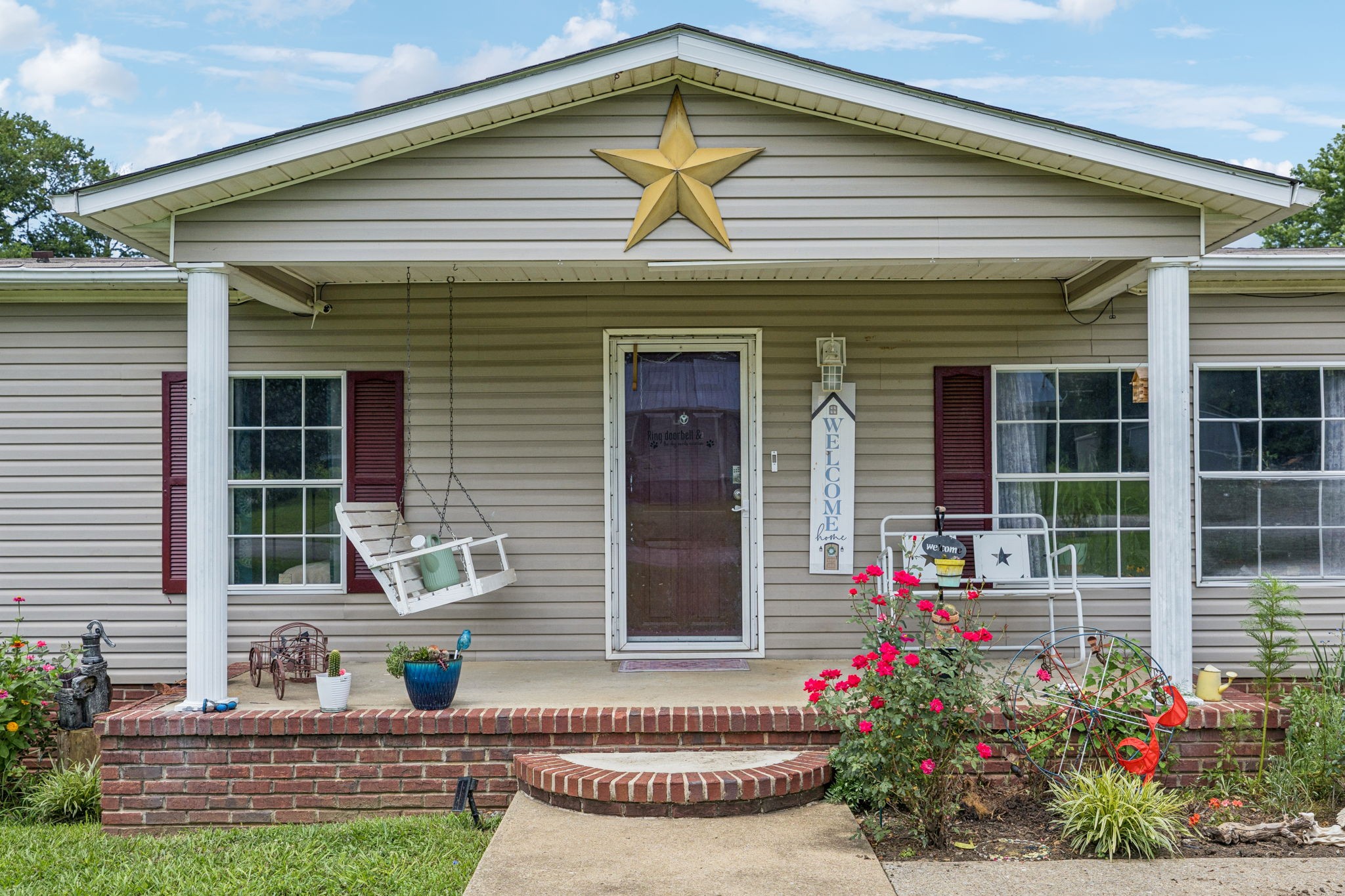 116 Viking Ln