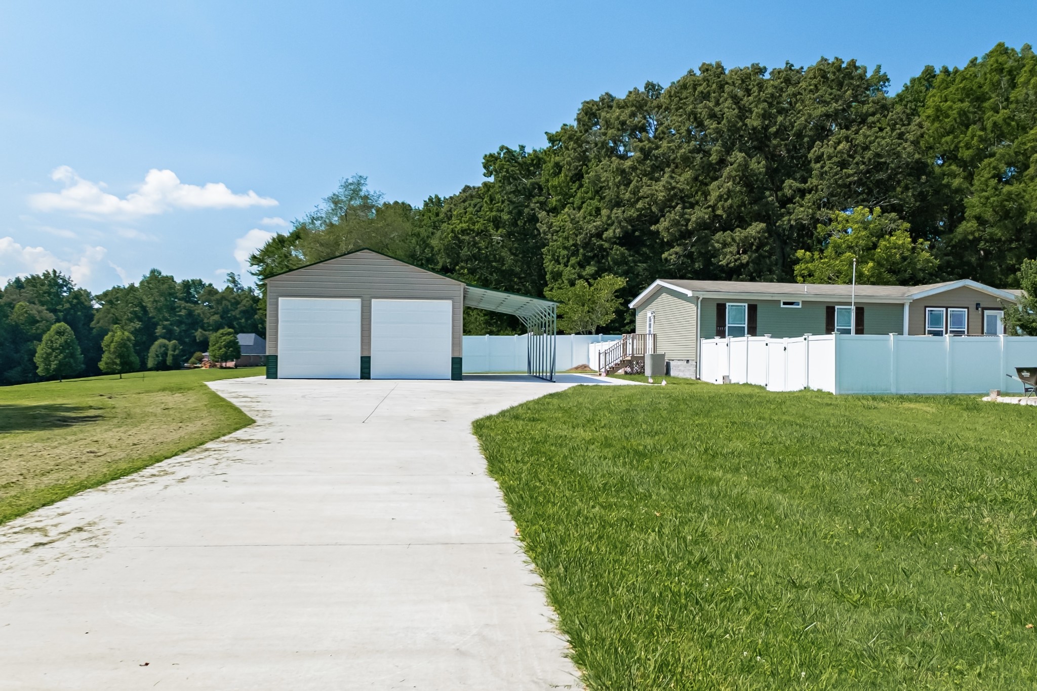 3197 Rock Creek Rd