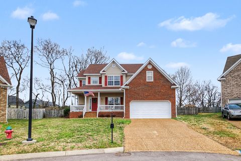4012 Farmville Ct Spring Hill TN 37174
