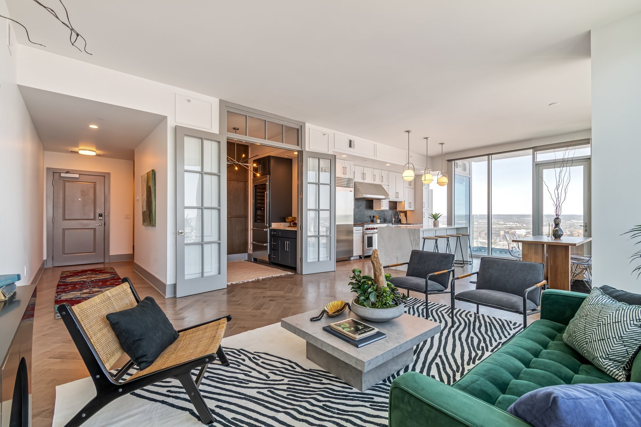 1616 West End Ave 2602