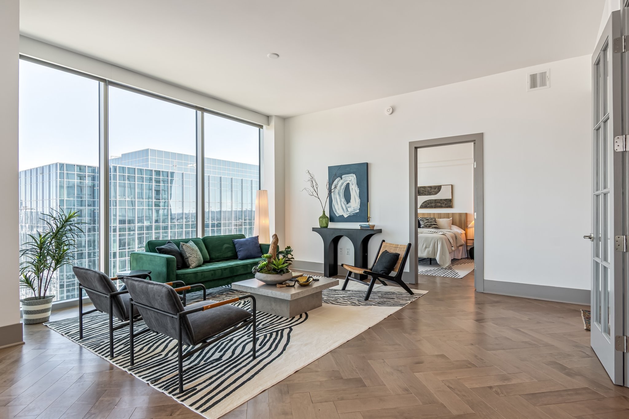 1616 West End Ave 2602