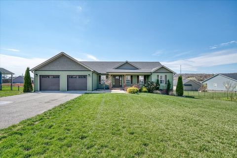 271 Tybee Rd Rickman TN 38580