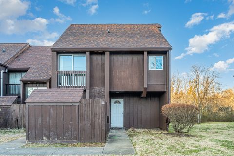 MLS: 2805655