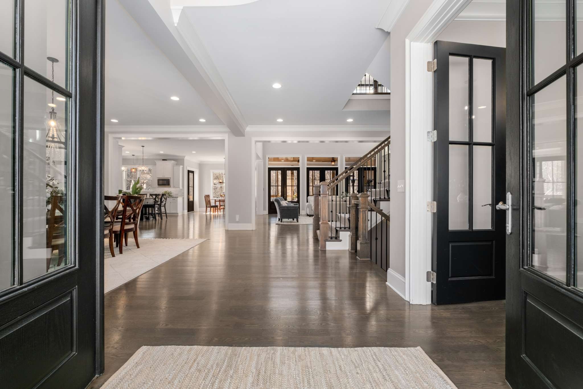 1236 Saxon Dr