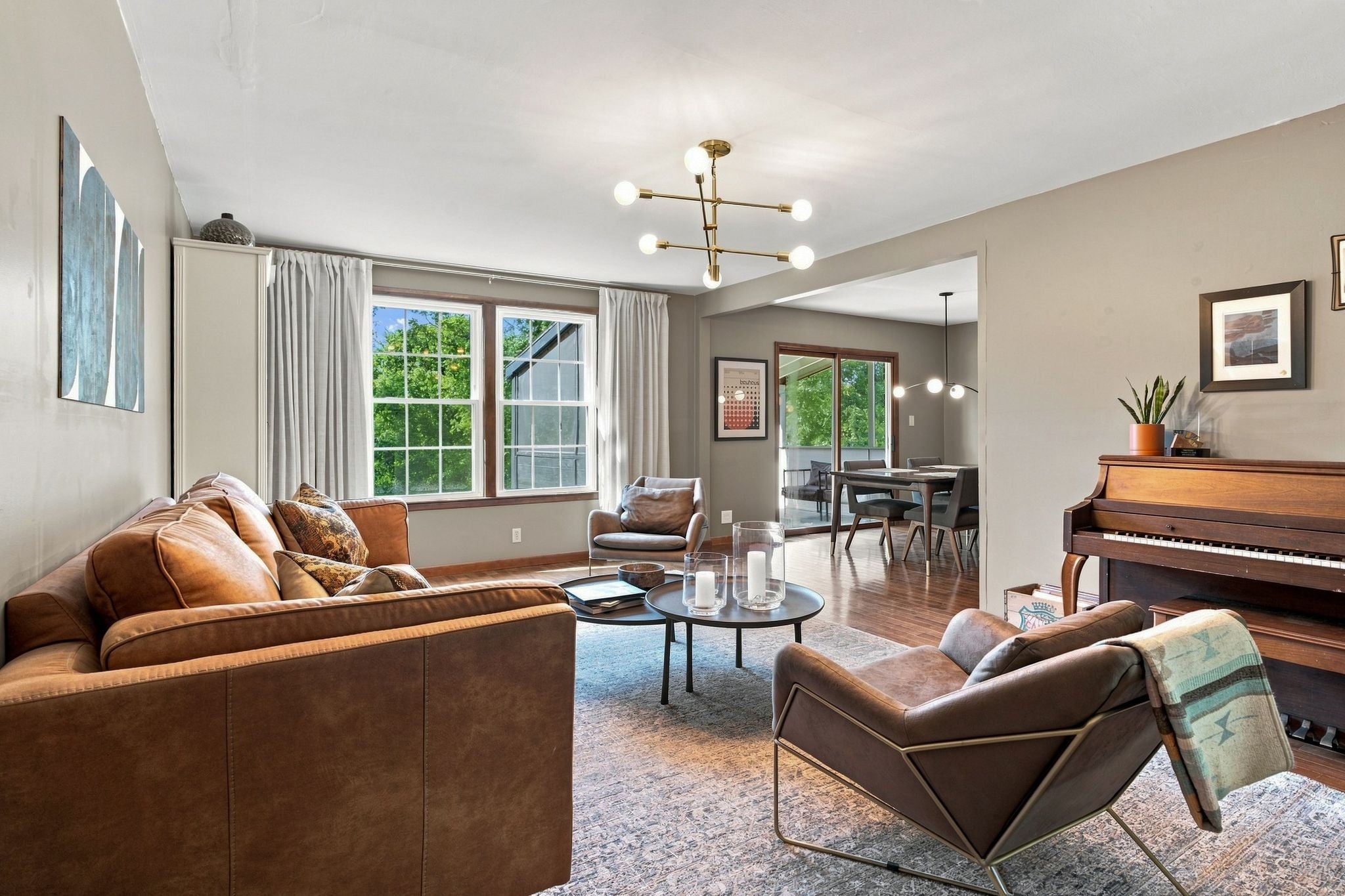 3-bed home at 1939 Pinehurst Dr, Nashville, sold October 1, 2026