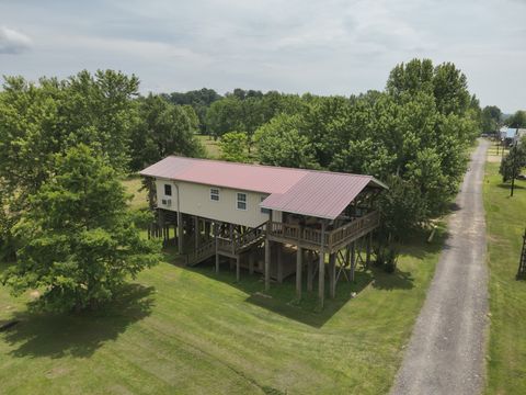 346 Martin Landing Rd Lobelville TN 37097