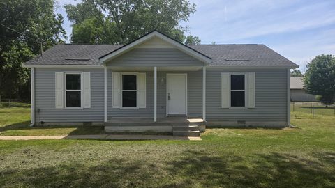 6414 Amanda Way Murfreesboro TN 37129