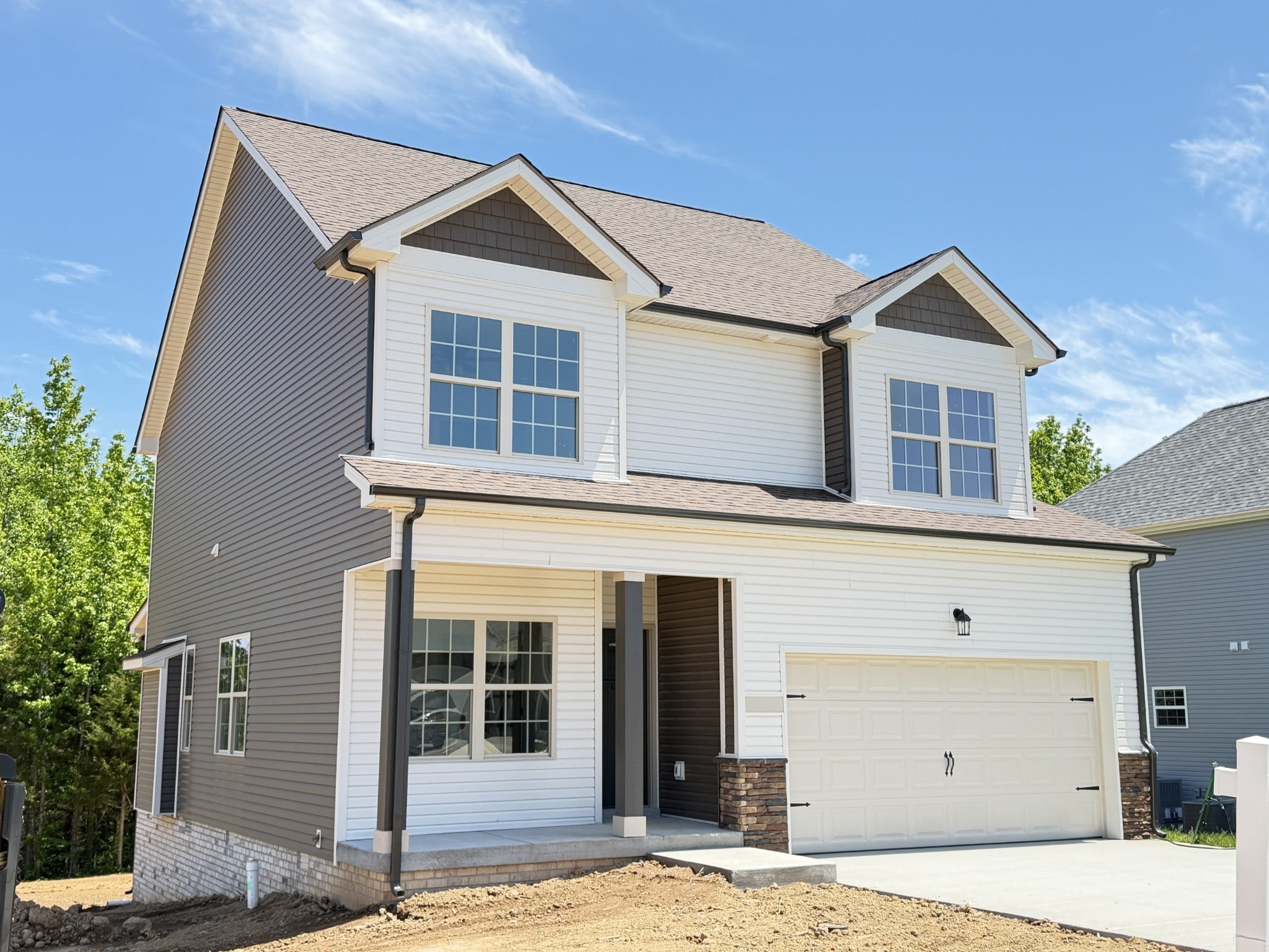 128 Hummingbird Way