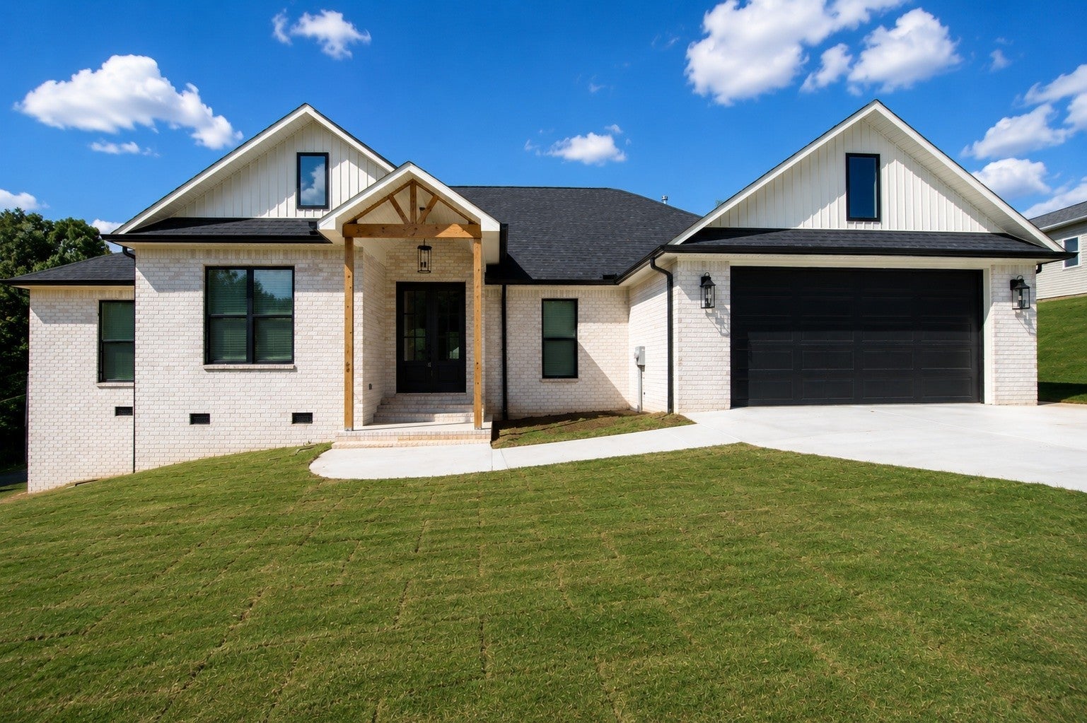 174 Cardinal Estate Dr