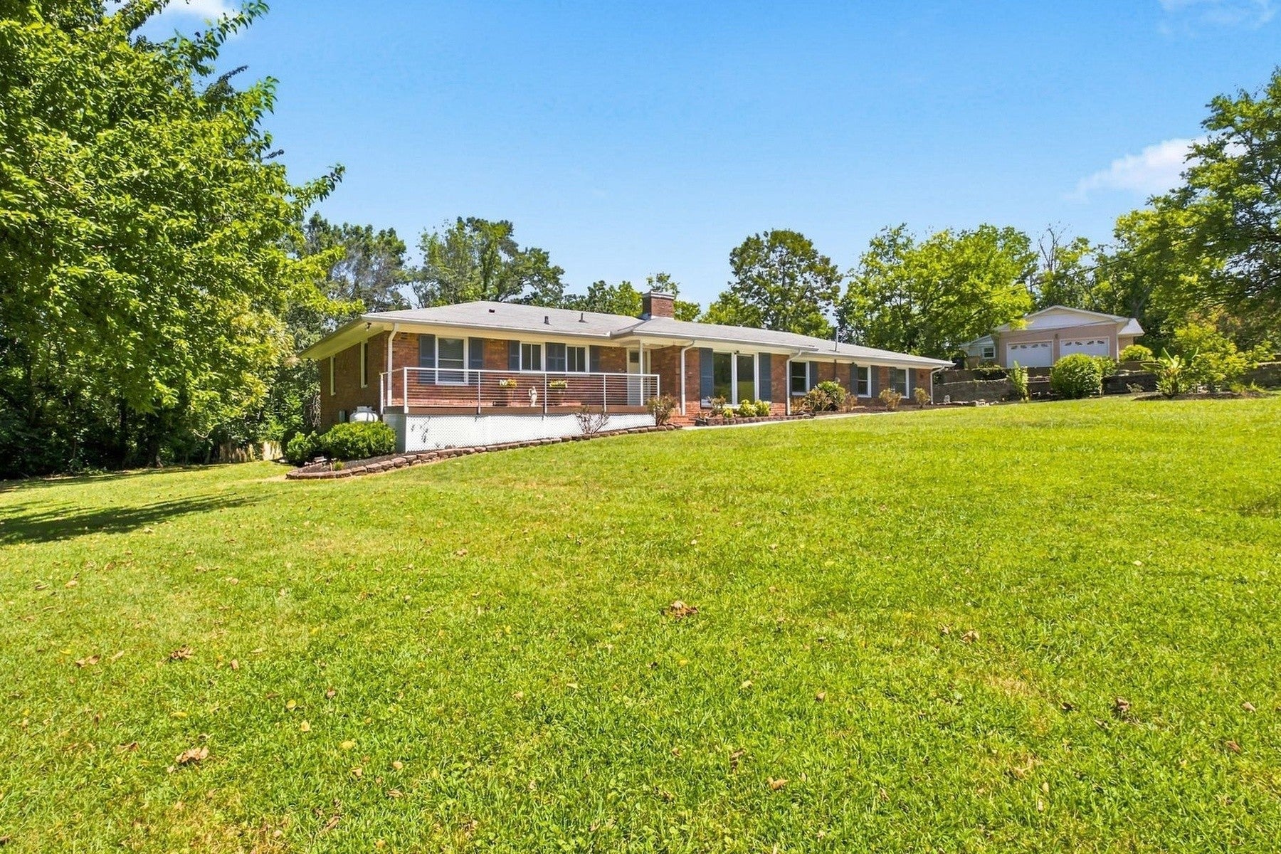 710 Tuckahoe Dr