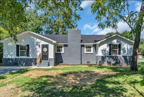 208 Bragg Cir Tullahoma TN 37388