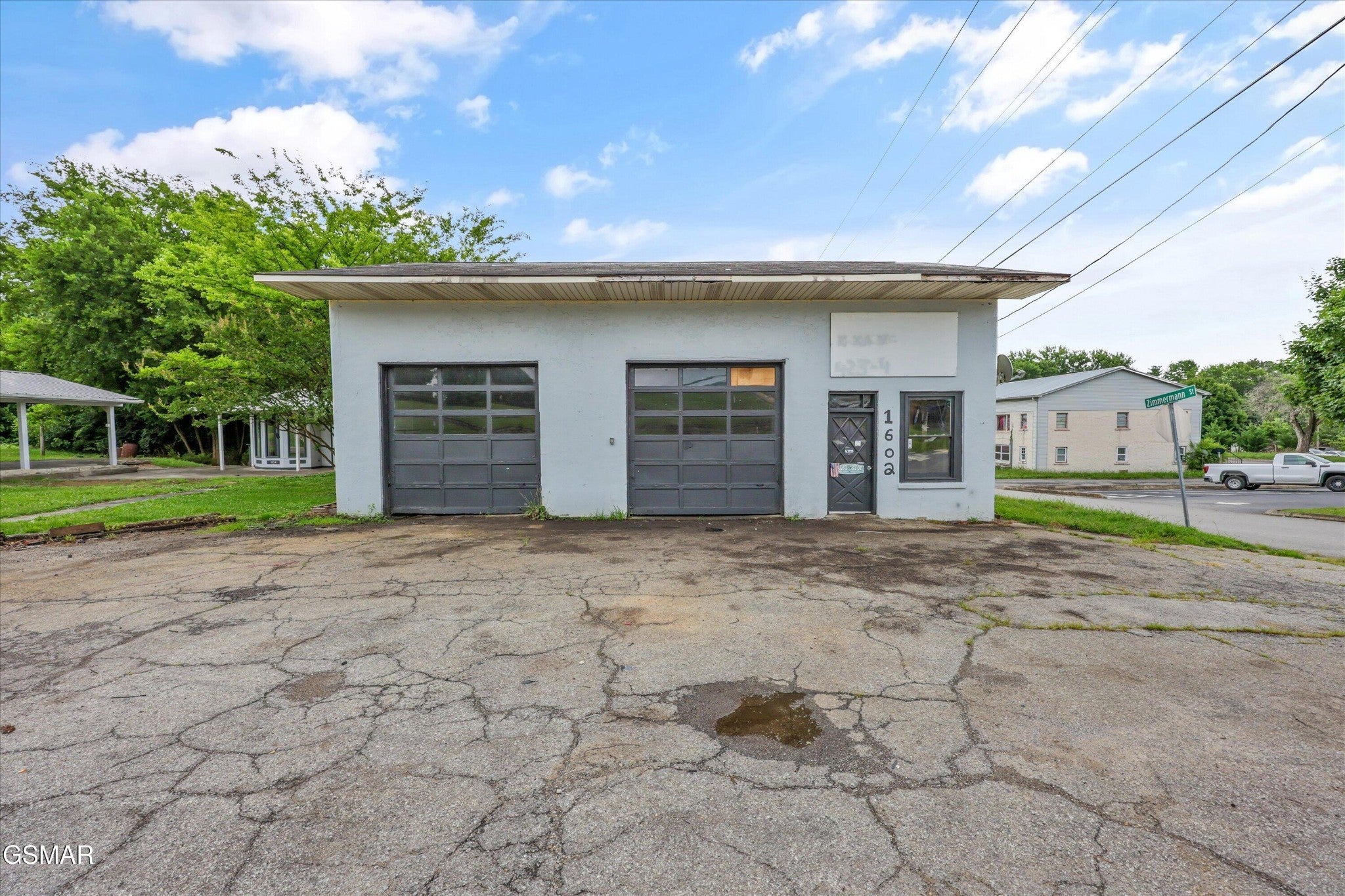 1602 Main St Street