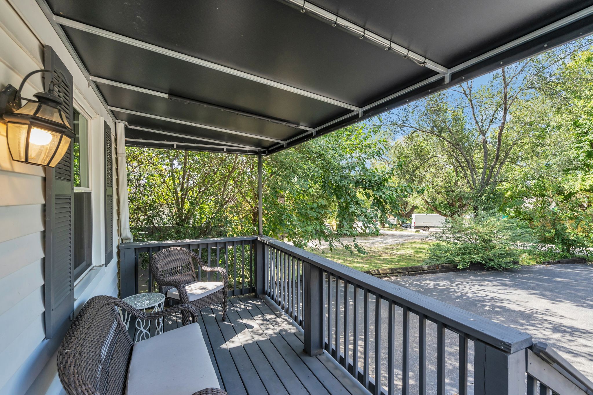 2830 Azalea Pl