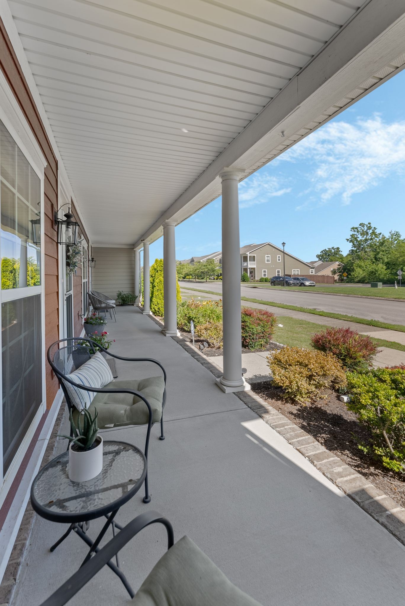 2110 Hemlock Dr