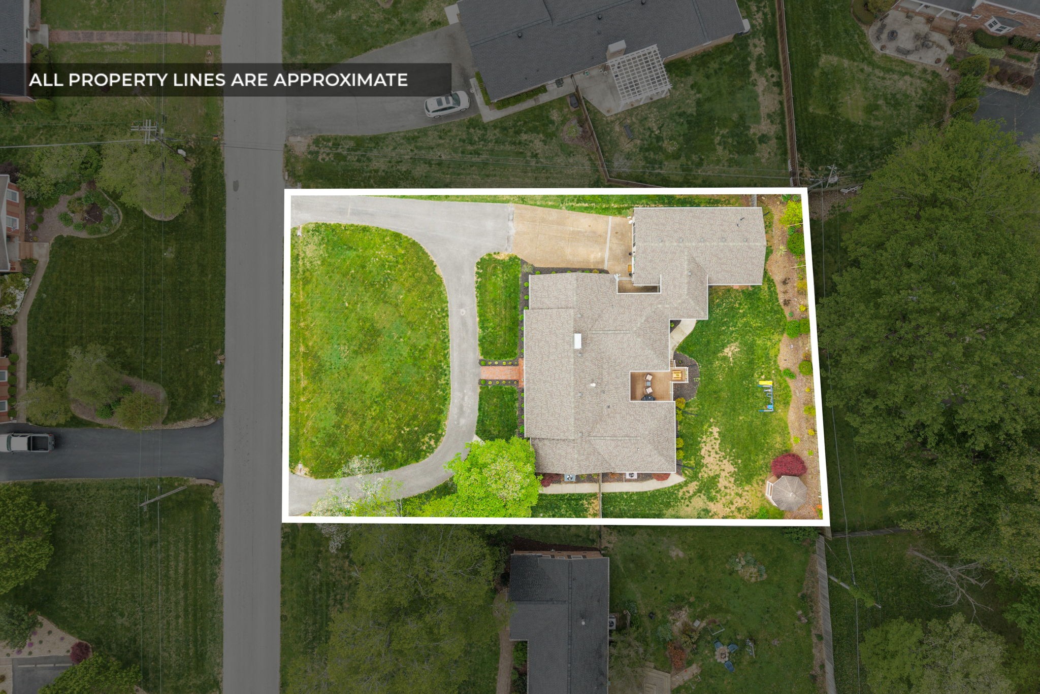 303 Deepwood Dr