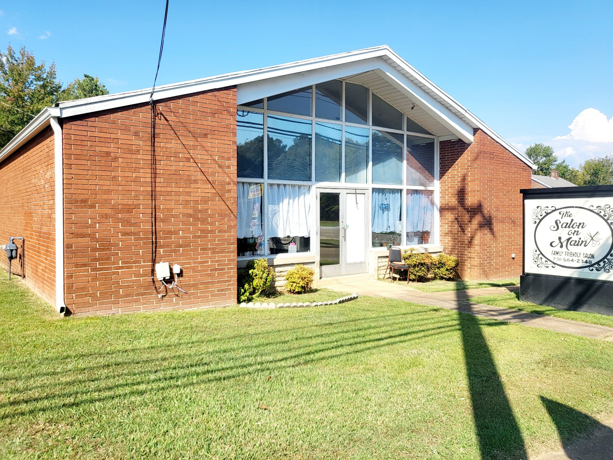 156 W Main St