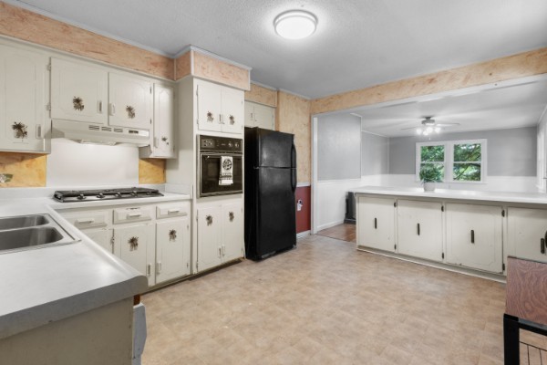1548 Ridge Rd