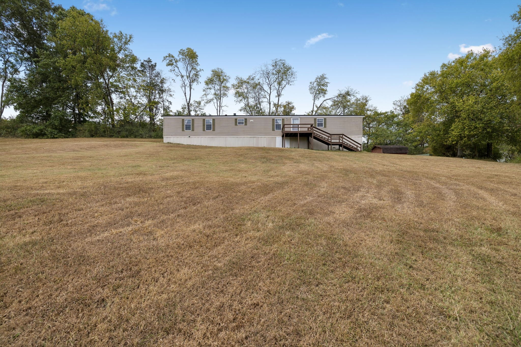 1687 Columbia Rock Rd