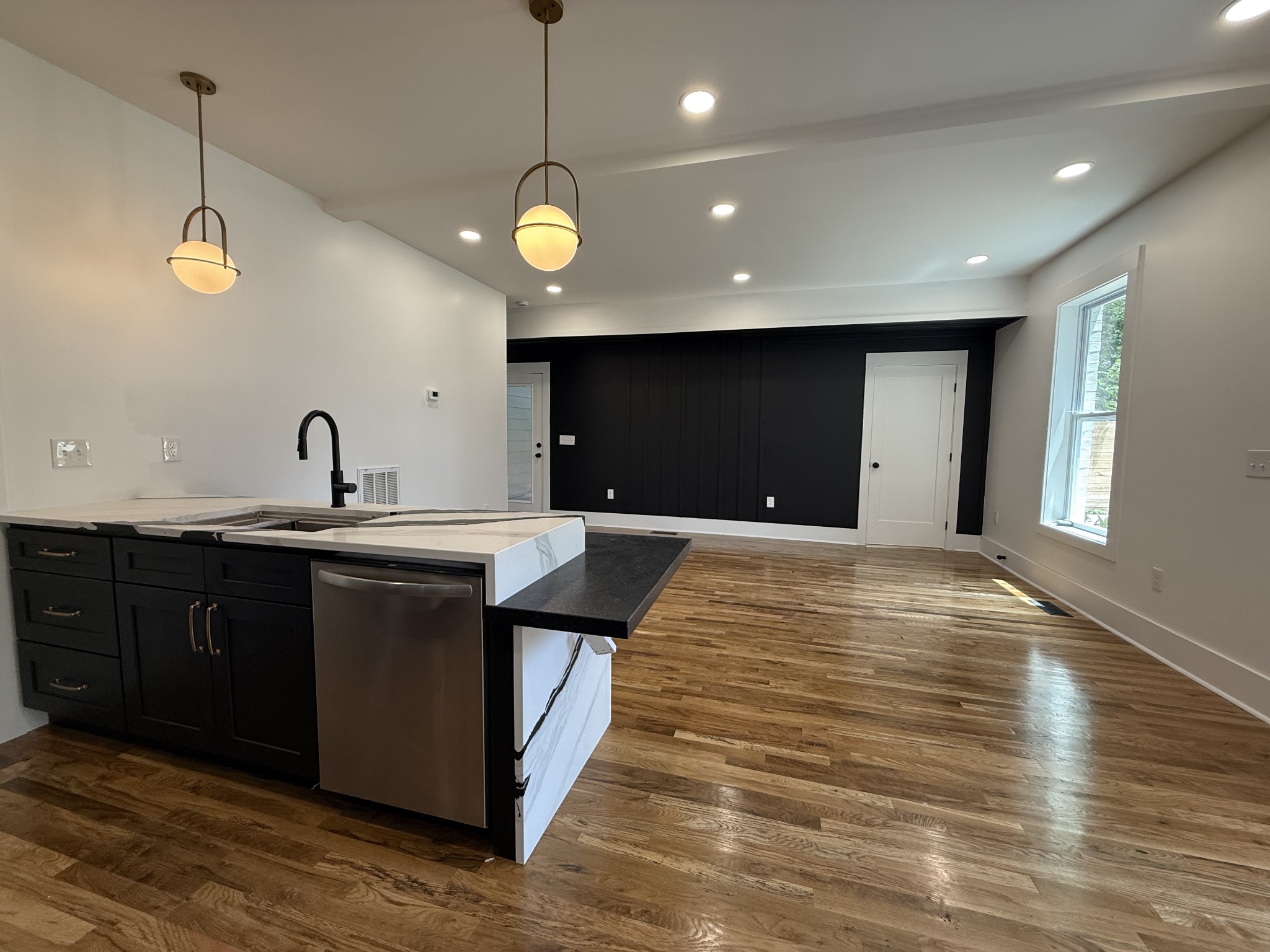 1308 Grand Ave